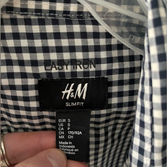Checked Dress Shirt - Like New Condition - Picture 3 of 4